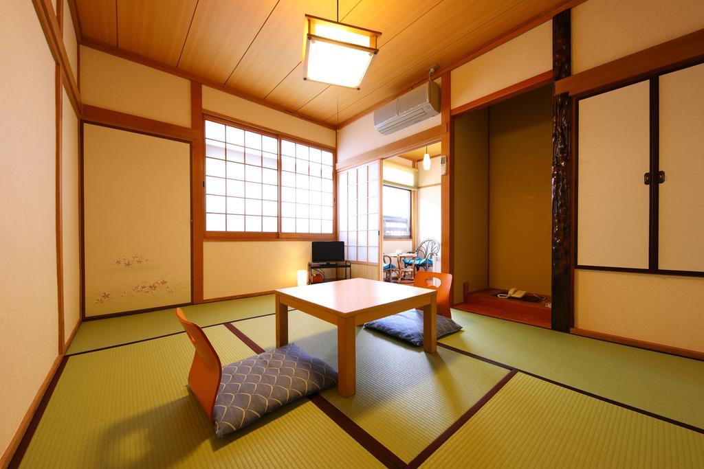 Ryokan Izumoya Yufu Extérieur photo