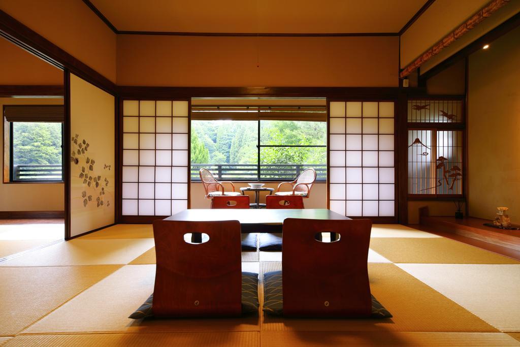 Ryokan Izumoya Yufu Extérieur photo